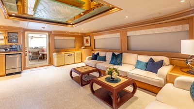 1998 TRINITY YACHTS 144 Sport Fisherman - photo 17