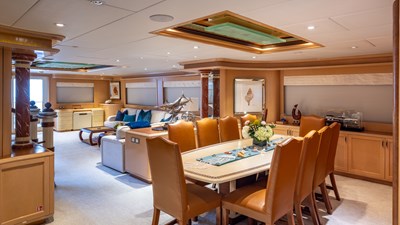 1998 TRINITY YACHTS 144 Sport Fisherman - photo 18