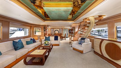 1998 TRINITY YACHTS 144 Sport Fisherman - photo 13