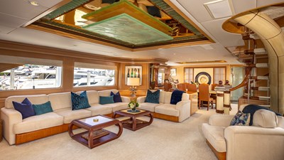 1998 TRINITY YACHTS 144 Sport Fisherman - photo 14