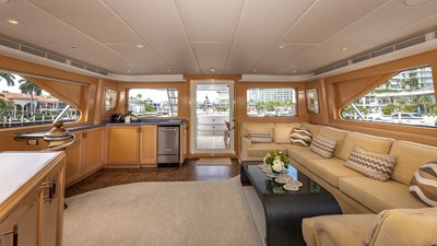 1998 TRINITY YACHTS 144 Sport Fisherman - photo 51