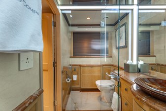 1998 TRINITY YACHTS 144 Sport Fisherman - photo 29