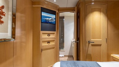 1998 TRINITY YACHTS 144 Sport Fisherman - photo 45