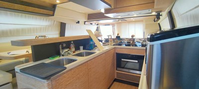 2015 AZIMUT YACHTS 64 Flybridge - photo 30
