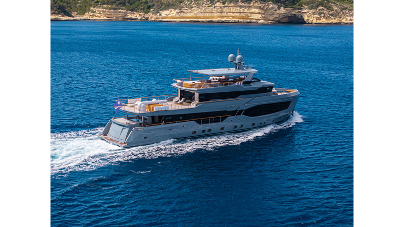 2023 NUMARINE 37XP