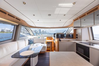 2025 FERRETTI 670 - photo 10