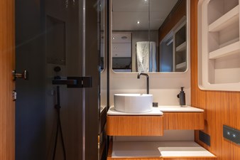 2025 FERRETTI 670 - photo 23