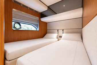 2025 FERRETTI 670 - photo 22