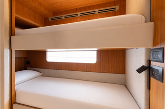 2025 FERRETTI 670 - photo 24