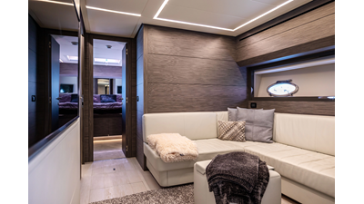 2017 PERSHING 82 VHP - photo 24