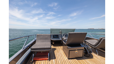 2017 PERSHING 82 VHP - photo 37