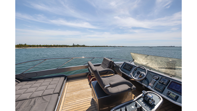 2017 PERSHING 82 VHP - photo 38