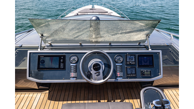2017 PERSHING 82 VHP - photo 39