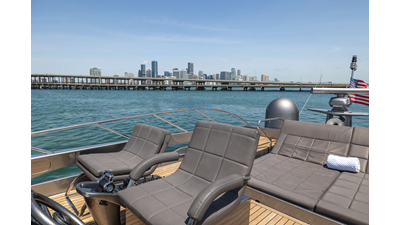2017 PERSHING 82 VHP - photo 40