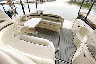 2003 SEA RAY 420 Sundancer - photo 6