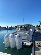 2023 TIARA YACHTS 48 LS - photo 5