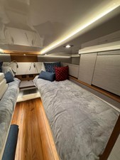 2023 TIARA YACHTS 48 LS - photo 32