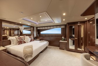 2000 BENETTI YACHTS Golden bay series - photo 10