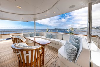 2000 BENETTI YACHTS Golden bay series - photo 11