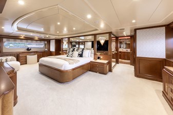 2000 BENETTI YACHTS Golden bay series - photo 14