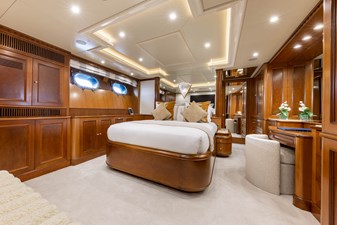 2000 BENETTI YACHTS Golden bay series - photo 21
