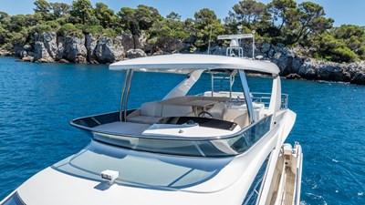 2019 ABSOLUTE 64 Fly - photo 17