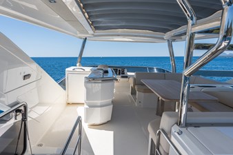 2019 ABSOLUTE 64 Fly - photo 29