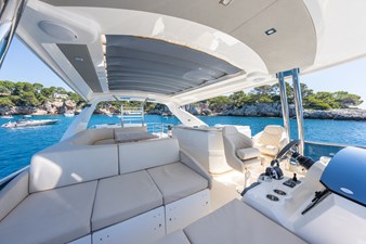2019 ABSOLUTE 64 Fly - photo 32