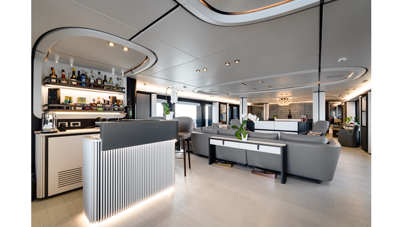 2019 EXTRA YACHTS Extra 130 Alloy