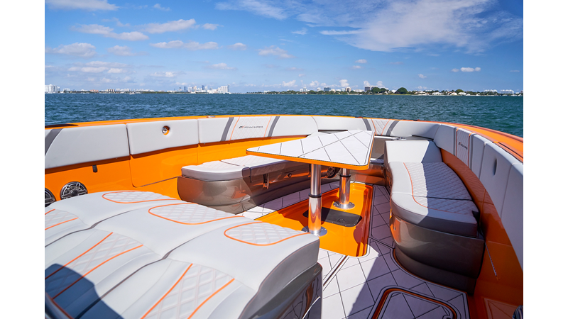 2020 MIDNIGHT EXPRESS POWERBOATS 43 Open