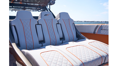 2020 MIDNIGHT EXPRESS POWERBOATS 43 Open - photo 4