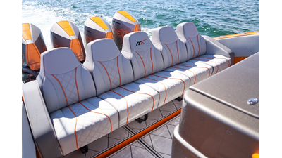 2020 MIDNIGHT EXPRESS POWERBOATS 43 Open - photo 5