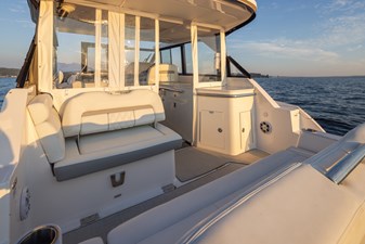 2024 REGAL 36 Grand Coupe - photo 15