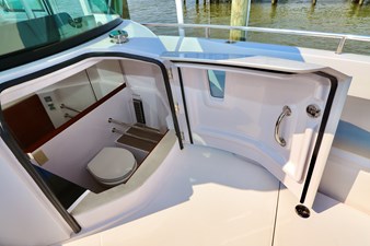2021 AXOPAR 28 Cabin - photo 10