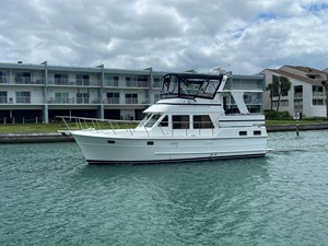 2007 HERITAGE EAST 36 Sundeck Trawler - photo 1