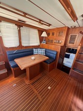 2007 HERITAGE EAST 36 Sundeck Trawler - photo 18