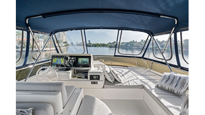 2006 FERRETTI YACHTS 830 - photo 26