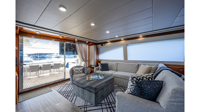 2006 FERRETTI YACHTS 830 - photo 34