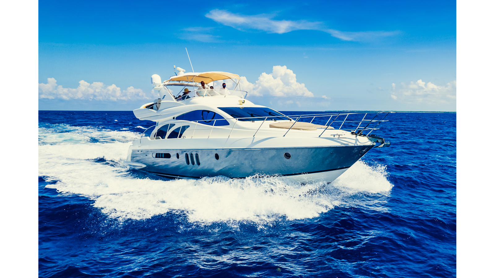 BELLE — 2004 Azimut Yachts 55E