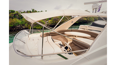 2004 AZIMUT YACHTS 55E - photo 2