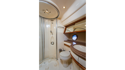 2004 AZIMUT YACHTS 55E - photo 6