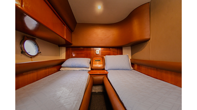 2004 AZIMUT YACHTS 55E - photo 30