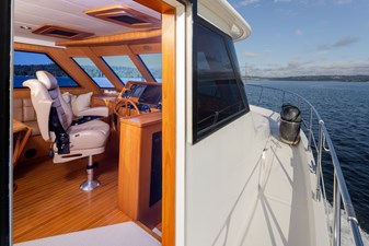 2000 SYMBOL 50 Pilothouse - photo 10