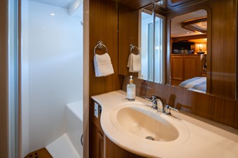 2000 SYMBOL 50 Pilothouse - photo 13