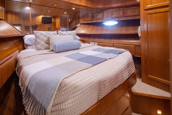 2000 SYMBOL 50 Pilothouse - photo 15