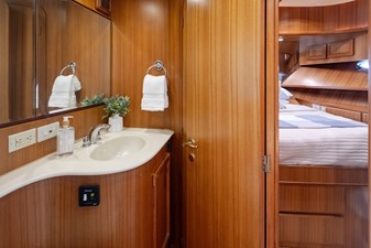 2000 SYMBOL 50 Pilothouse - photo 17