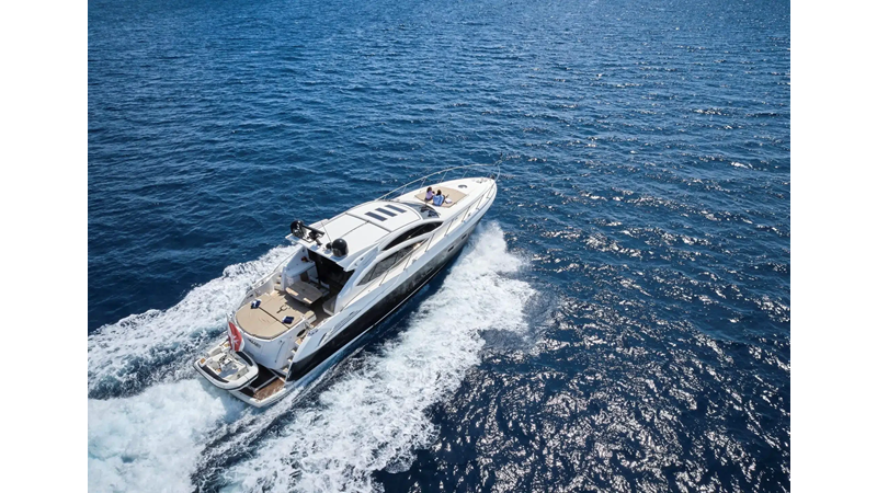 2010 SUNSEEKER Predator 64