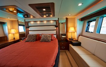 2010 SUNSEEKER Predator 64 - photo 8
