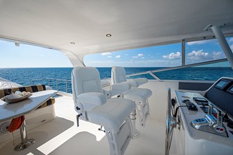 2005 PACIFIC MARINER 65ft 2005 Pacific Mariner Diamond  - photo 38