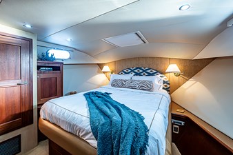 2005 PACIFIC MARINER 65ft 2005 Pacific Mariner Diamond  - photo 45